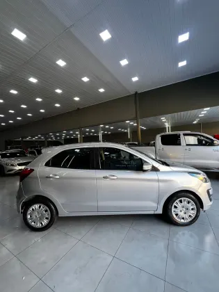FORD KA 1.5 TI-VCT FLEX SE PLUS AUTOMÁTICO